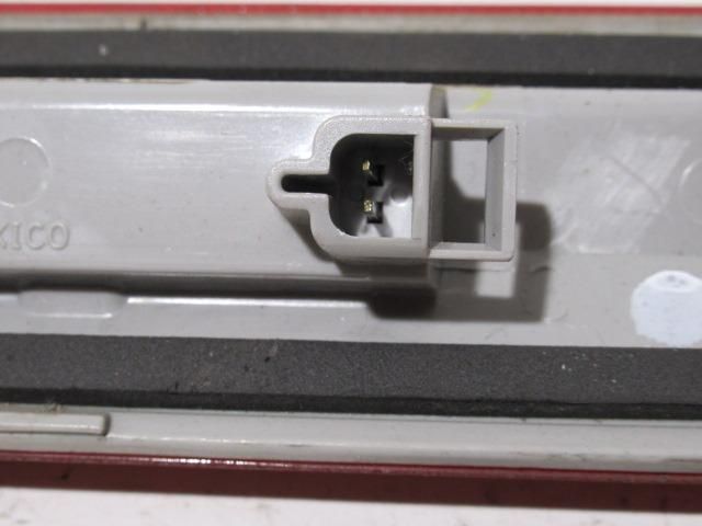 bontott FIAT FREEMONT Pótféklámpa