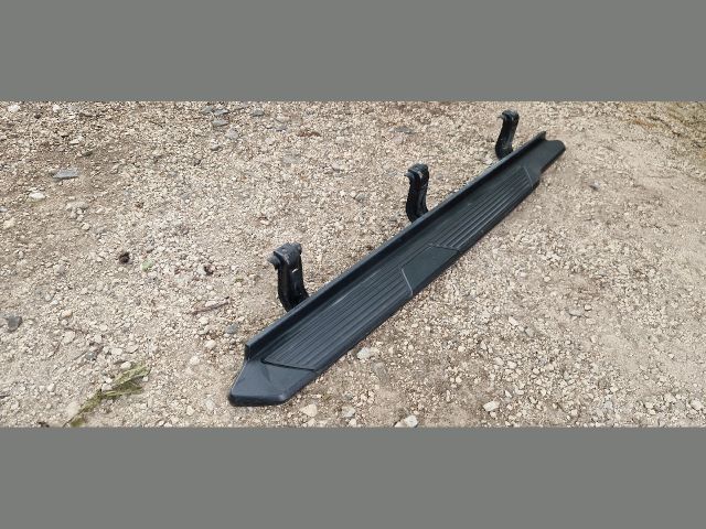 bontott FIAT FULLBACK Bal Fellépő