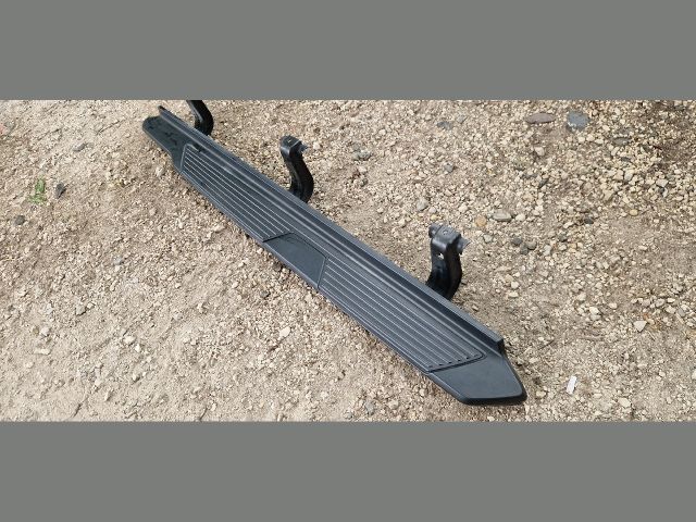 bontott FIAT FULLBACK Jobb Fellépő