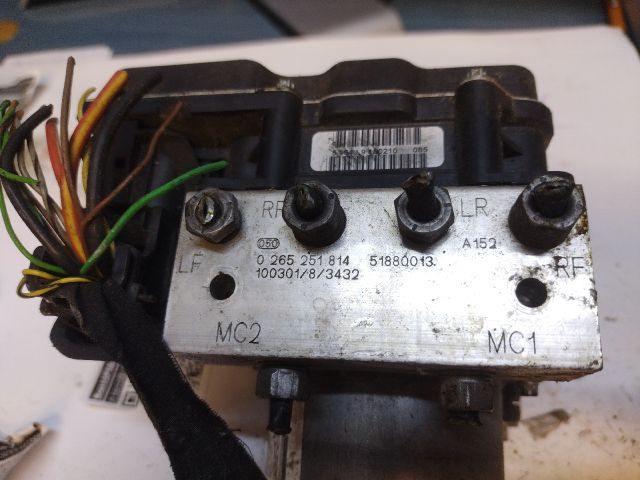 bontott FIAT GRANDE PUNTO ABS Kocka