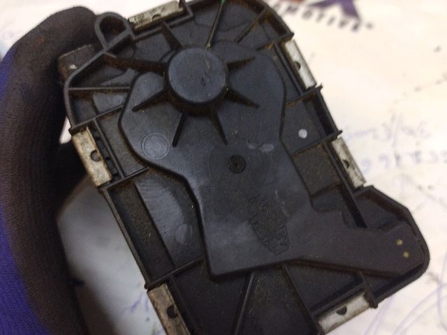 bontott FIAT GRANDE PUNTO Fojtószelep (Elektromos)