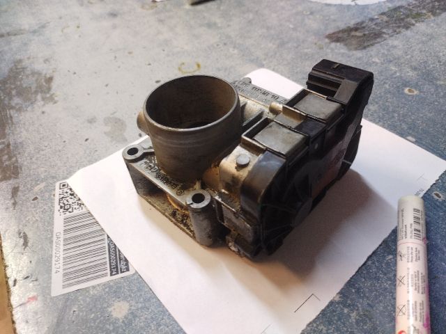 bontott FIAT GRANDE PUNTO Fojtószelep (Elektromos)