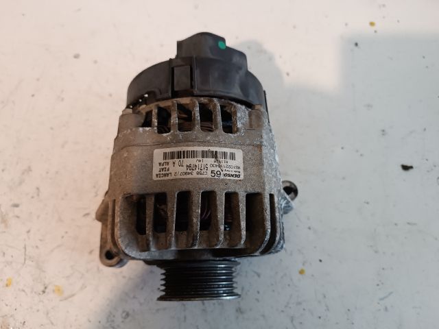 bontott FIAT GRANDE PUNTO Generátor