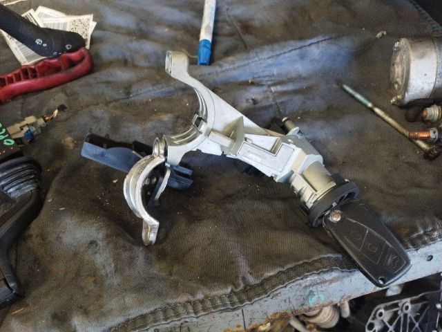 bontott FIAT GRANDE PUNTO Gyújtáskapcsoló Házzal