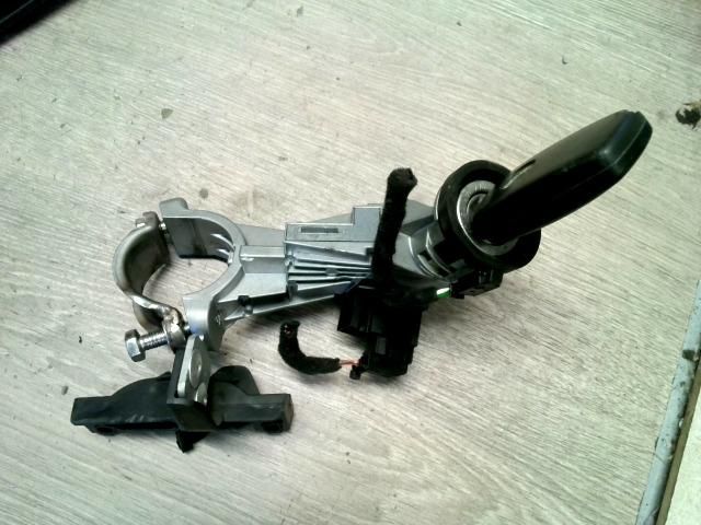 bontott FIAT GRANDE PUNTO Gyújtáskapcsoló