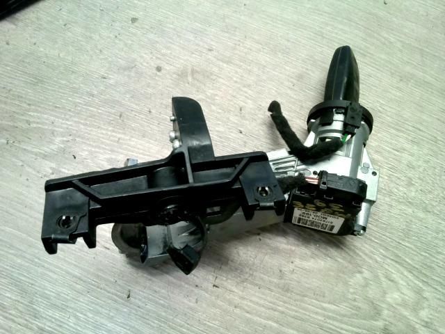 bontott FIAT GRANDE PUNTO Gyújtáskapcsoló