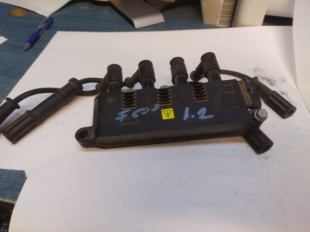 bontott FIAT GRANDE PUNTO Gyújtótrafó Szett