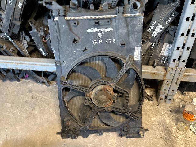 bontott FIAT GRANDE PUNTO Hűtő Ventilátor(ok), Radiátor(ok) Szett
