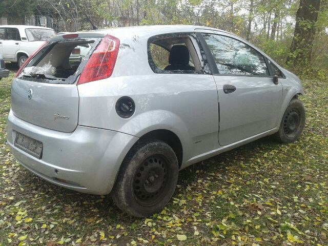 bontott FIAT GRANDE PUNTO Jobb Féltengely