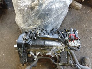 bontott FIAT GRANDE PUNTO Motor (Fűzött blokk hengerfejjel)