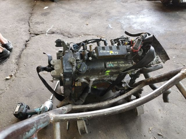 bontott FIAT GRANDE PUNTO Motor (Fűzött blokk hengerfejjel)