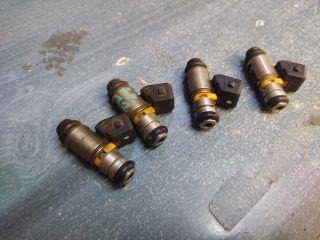 bontott FIAT GRANDE PUNTO Porlasztó (1 db)