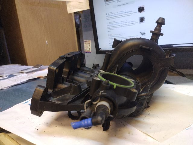 bontott FIAT GRANDE PUNTO Szívósor