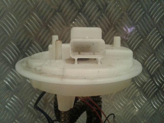 bontott FIAT GRANDE PUNTO Üzemanyag Szivattyú