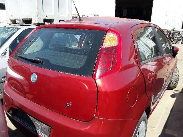 bontott FIAT GRANDE PUNTO Első Bölcső