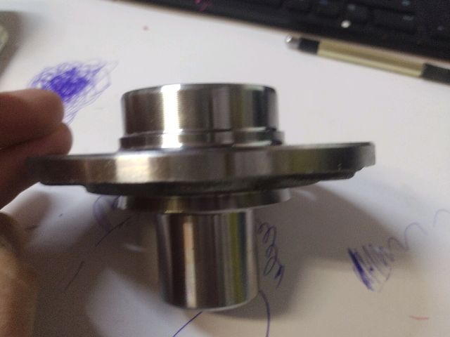 bontott FIAT GRANDE PUNTO Első Kerékagy (Pozíciófüggetlen)