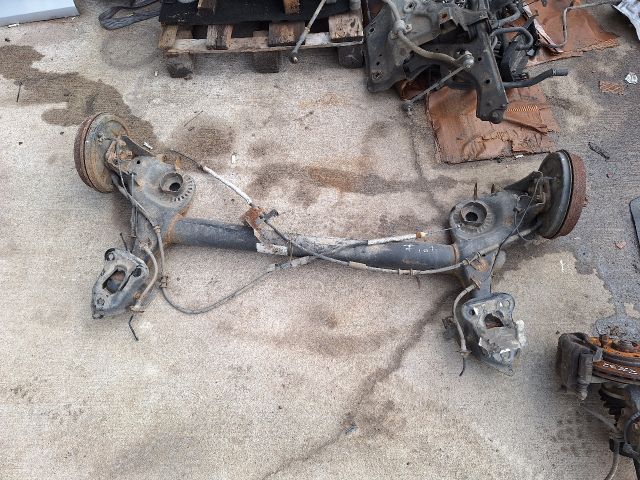 bontott FIAT GRANDE PUNTO Hátsó Híd (Dobfékes)