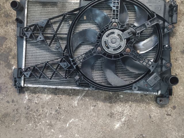 bontott FIAT GRANDE PUNTO Hűtő Ventilátor(ok), Radiátor(ok) Szett