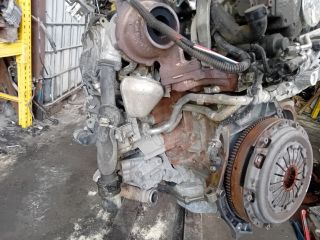 bontott FIAT GRANDE PUNTO Komplett Motor (Segédberendezésekkel)