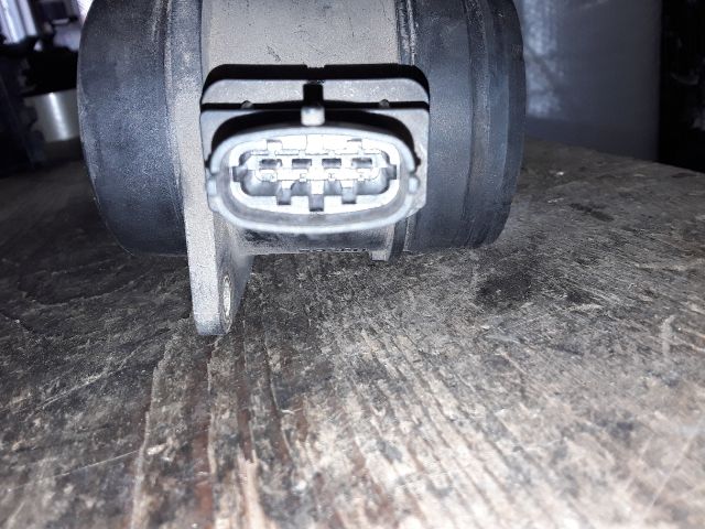 bontott FIAT GRANDE PUNTO Légtömegmérő