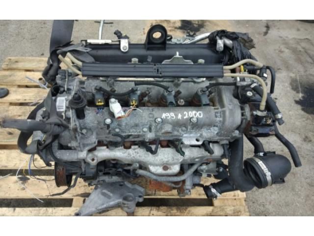 bontott FIAT GRANDE PUNTO Motor (Fűzött blokk hengerfejjel)