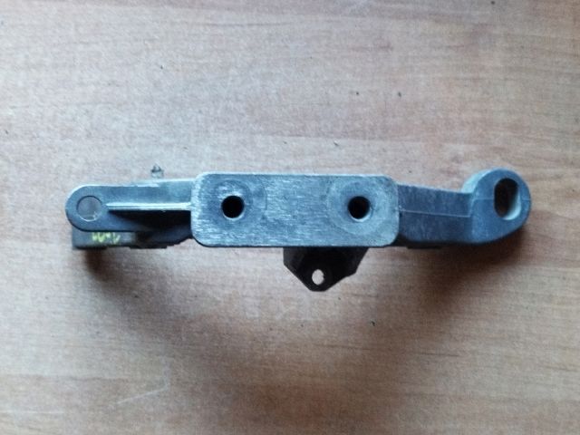 bontott FIAT GRANDE PUNTO Motor Tartó Bak (Fém)