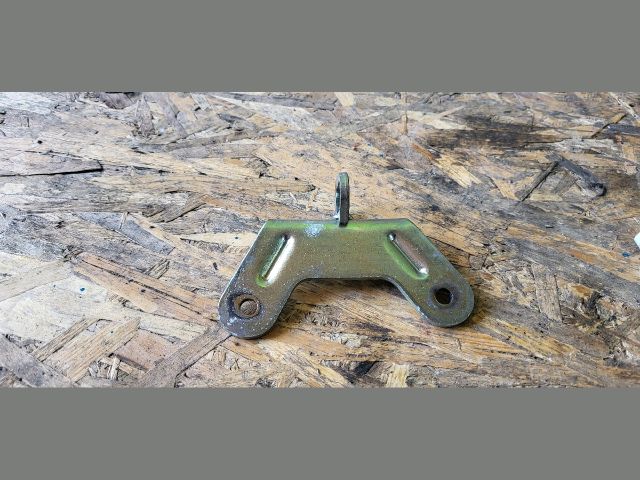 bontott FIAT GRANDE PUNTO Motor Tartó Bak (Pozíciófüggetlen)