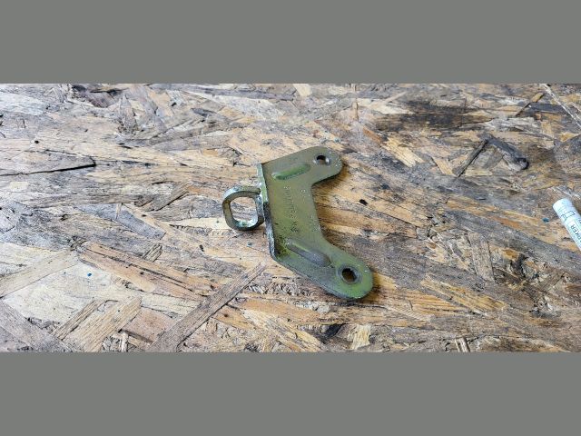 bontott FIAT GRANDE PUNTO Motor Tartó Bak (Pozíciófüggetlen)