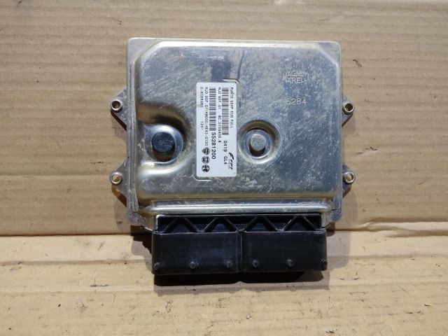 bontott FIAT GRANDE PUNTO Motorvezérlő