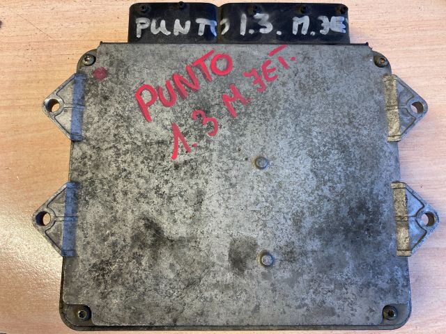 bontott FIAT GRANDE PUNTO Motorvezérlő