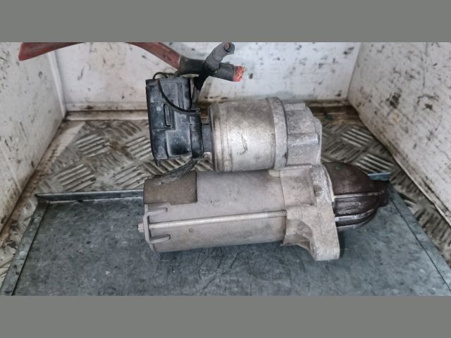 bontott FIAT GRANDE PUNTO Önindító