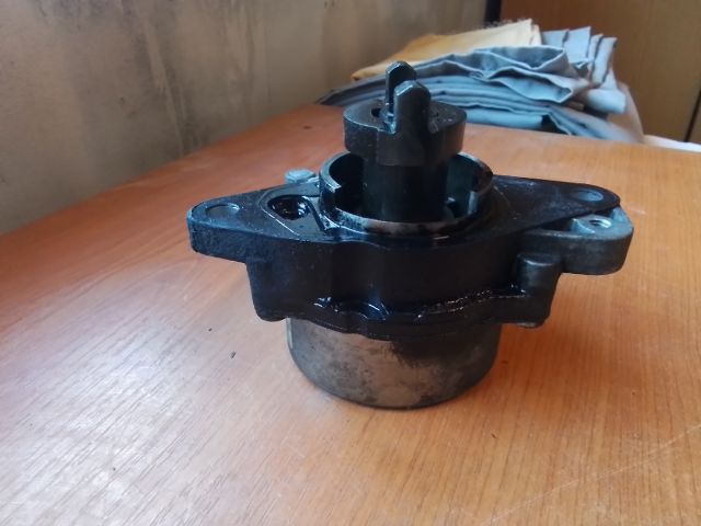 bontott FIAT GRANDE PUNTO Vákumpumpa