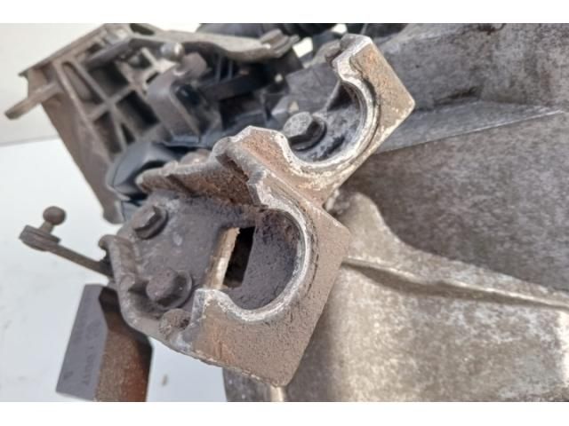 bontott FIAT GRANDE PUNTO Váltó (Mechanikus)