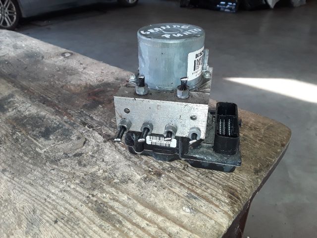 bontott FIAT GRANDE PUNTO ABS Kocka