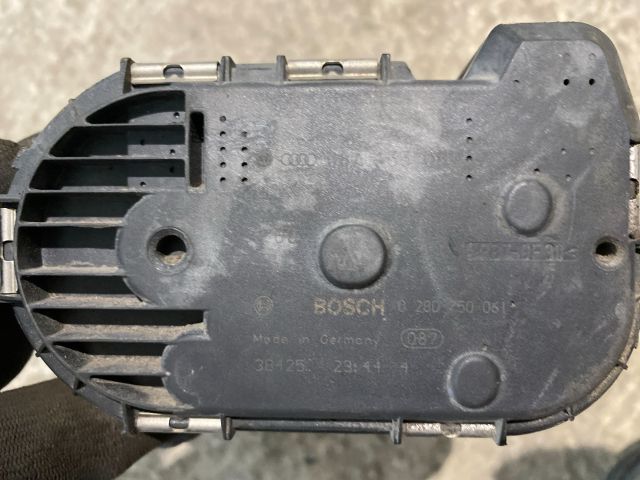 bontott FIAT GRANDE PUNTO Fojtószelep (Elektromos)