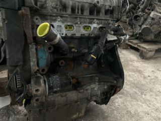 bontott FIAT GRANDE PUNTO Motor (Fűzött blokk hengerfejjel)