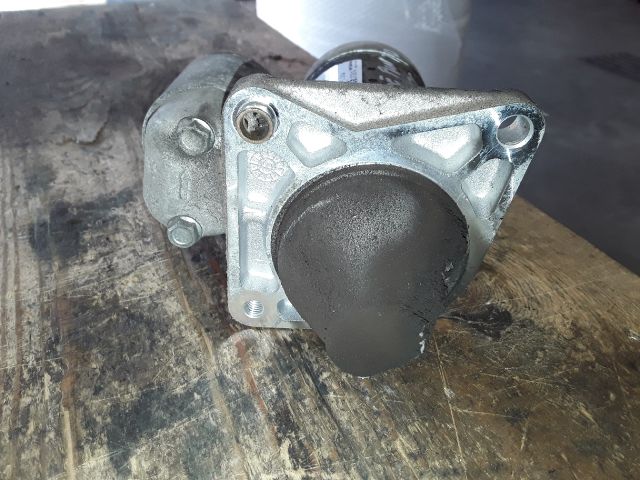 bontott FIAT GRANDE PUNTO Önindító