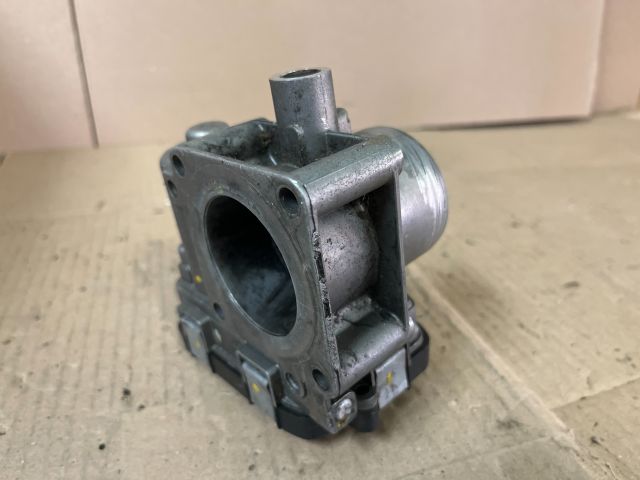 bontott FIAT GRANDE PUNTO Fojtószelep (Elektromos)