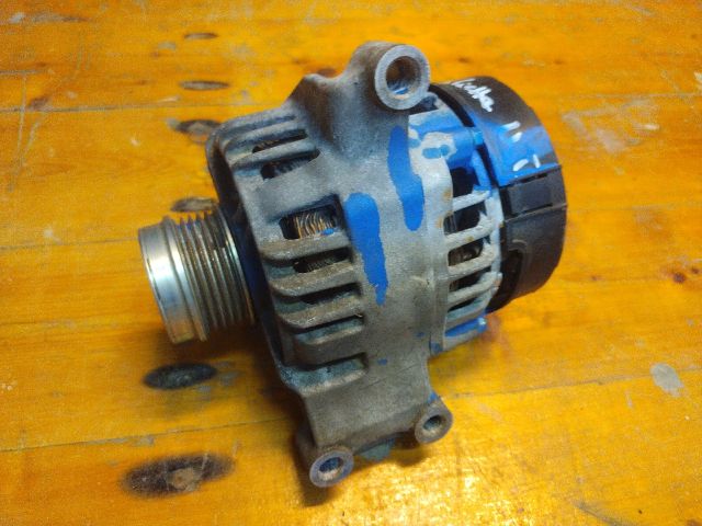 bontott FIAT GRANDE PUNTO Generátor