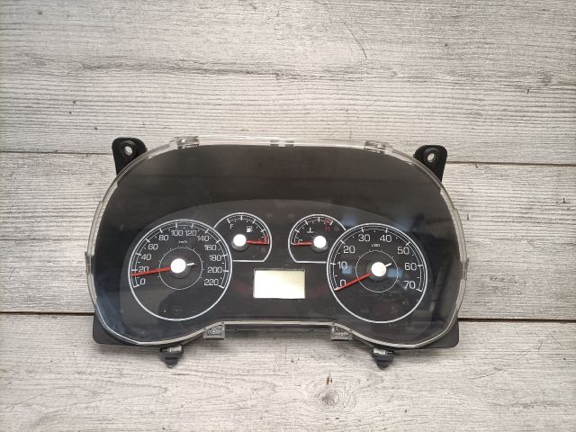 bontott FIAT GRANDE PUNTO Kilométeróra