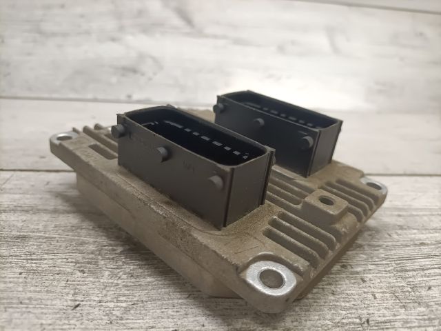 bontott FIAT GRANDE PUNTO Motorvezérlő