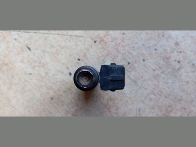 bontott FIAT GRANDE PUNTO Porlasztó (1 db)