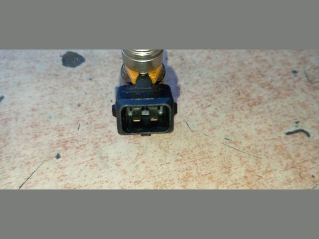 bontott FIAT GRANDE PUNTO Porlasztó (1 db)