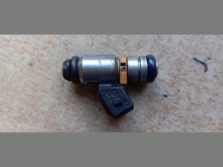 bontott FIAT GRANDE PUNTO Porlasztó (1 db)