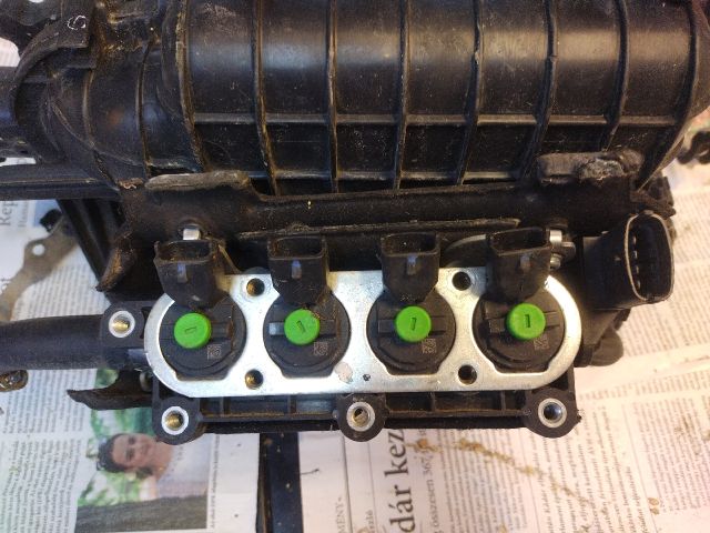 bontott FIAT GRANDE PUNTO Szívósor