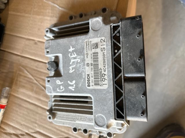 bontott FIAT GRANDE PUNTO Motorvezérlő