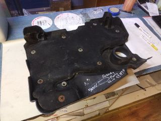 bontott FIAT GRANDE PUNTO Felső Motorburkolat