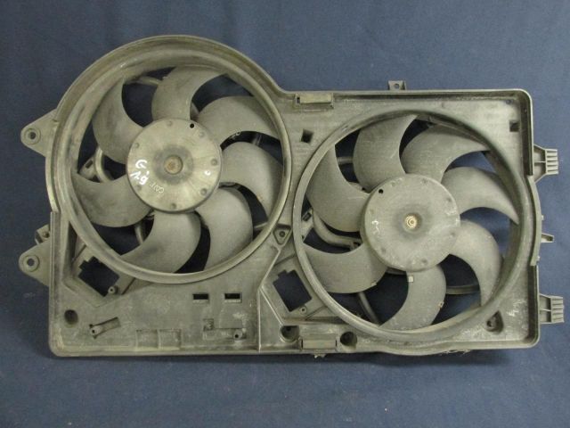 bontott FIAT GRANDE PUNTO Hűtőventilátor Keret