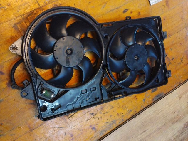 bontott FIAT GRANDE PUNTO Hűtőventilátor