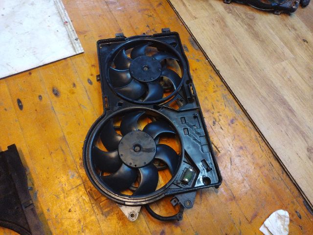 bontott FIAT GRANDE PUNTO Hűtőventilátor